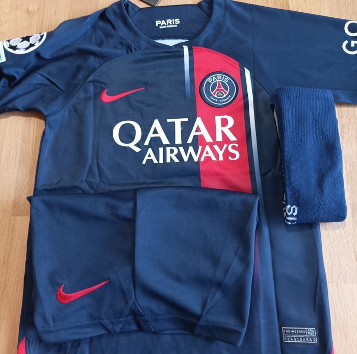 Site Pour Ensemble Maillot Foot Belgique Domicile Short 2022/2023