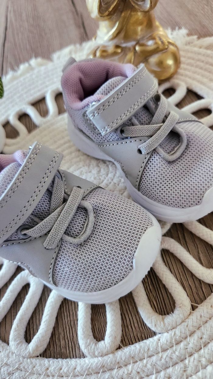 Paire Baskets fille P.19 Primark Grise Rose - photo numéro 3