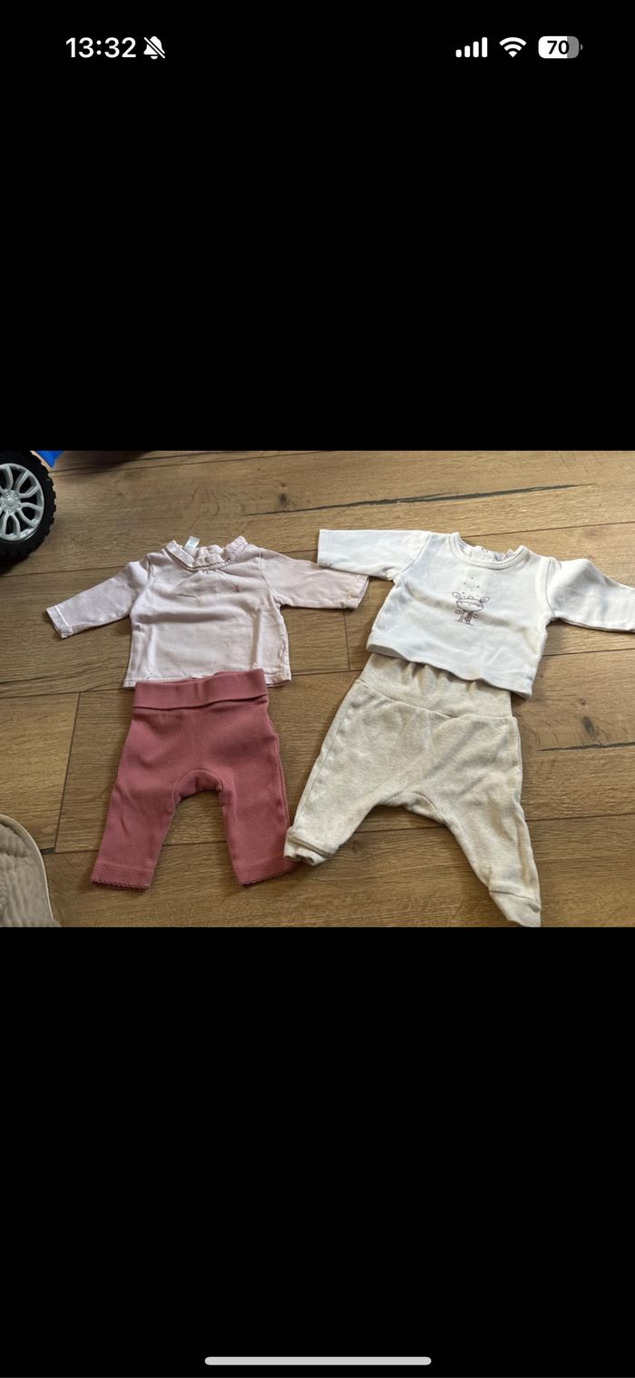 Lot vêtements fille 1 mois