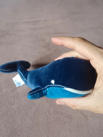 Peluche baleine bleue