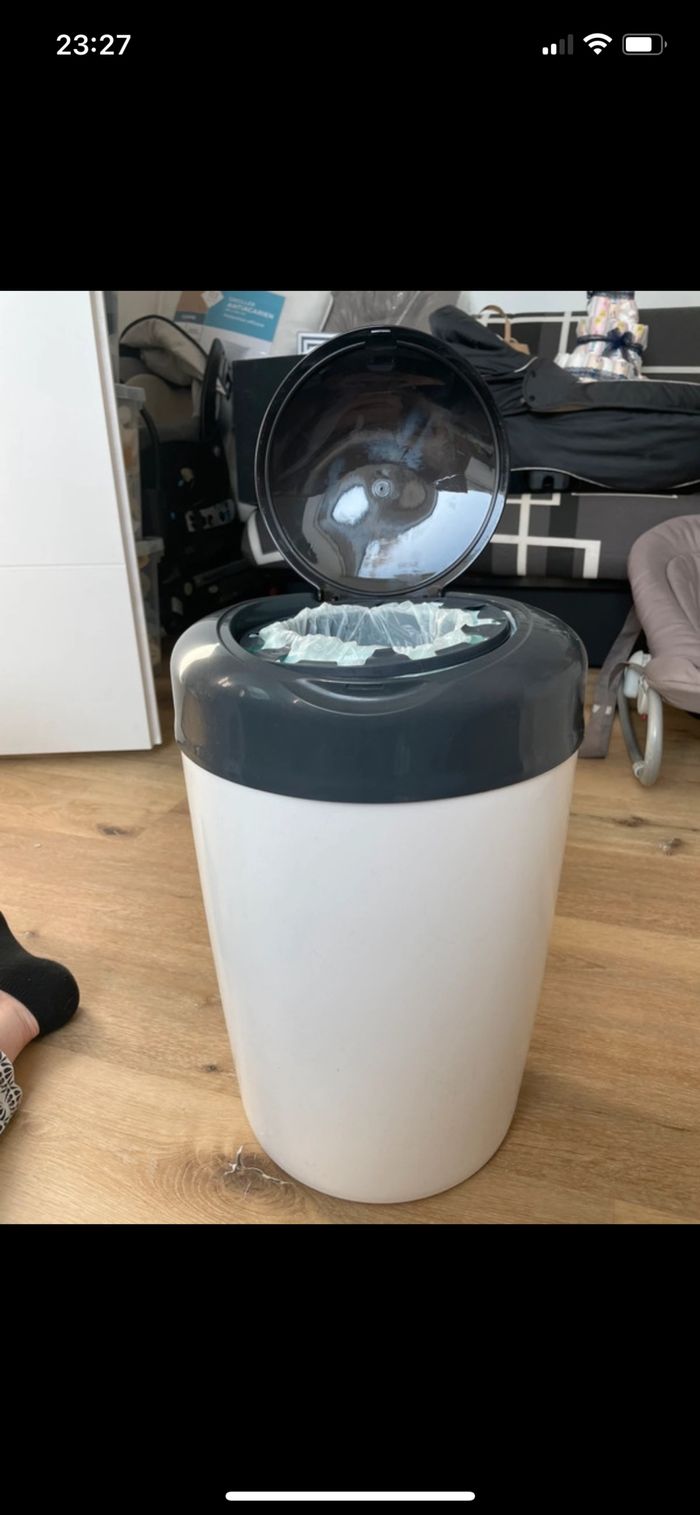 Poubelle à couche Tommee Tippee Beebs