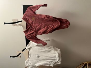 Lot d’habits plusieurs marques 0-1 mois