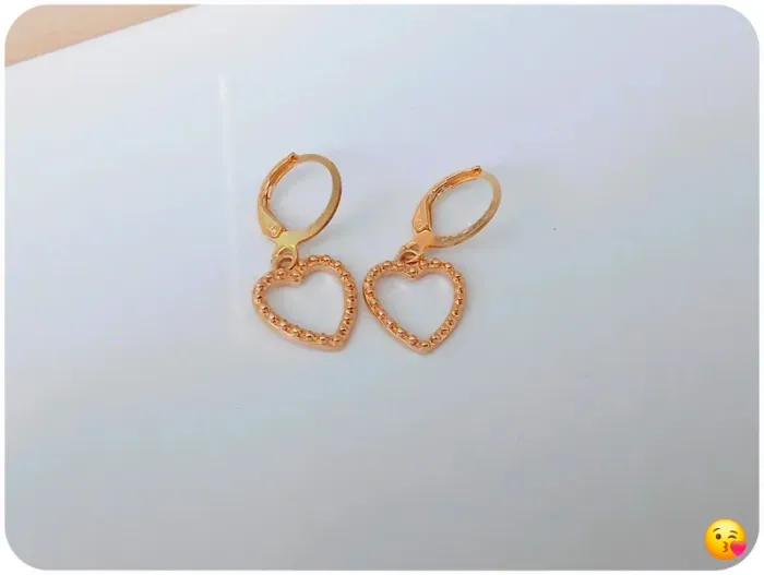 Créoles dorées cœur – Boucles d’oreilles tendance et féminines