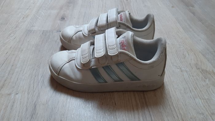 Baskets Adidas p.28 - photo numéro 4