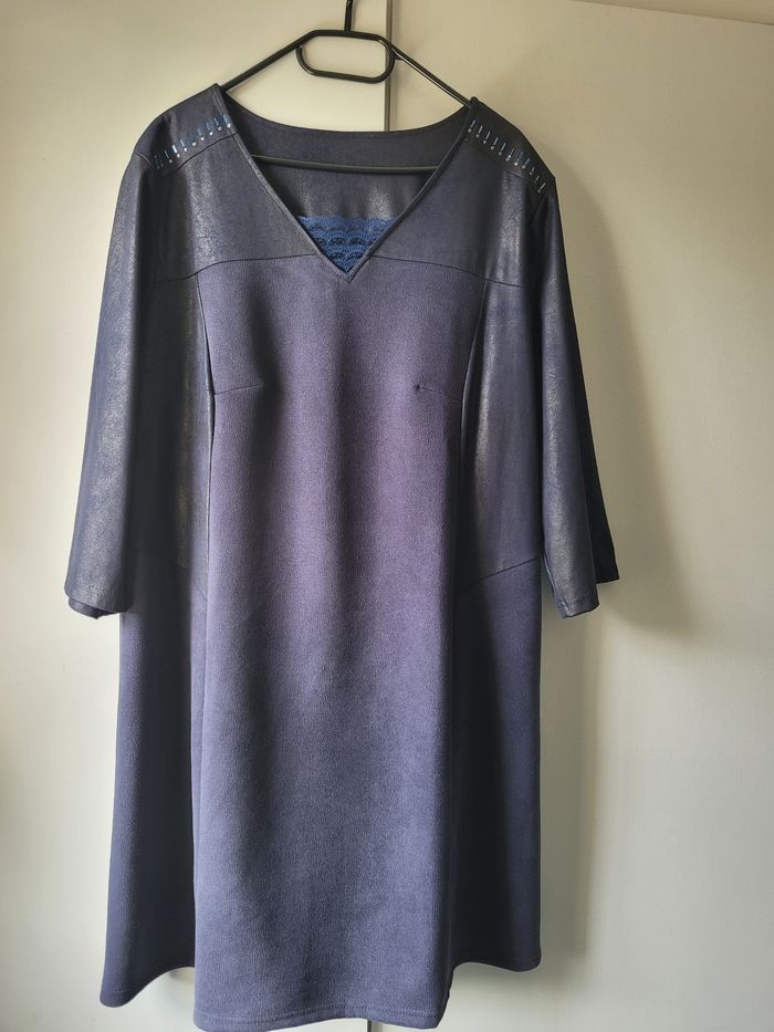 Robe marine taille 52 - photo numéro 2