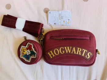 Loungefly Sling bag Harry Potter Gryffondor
