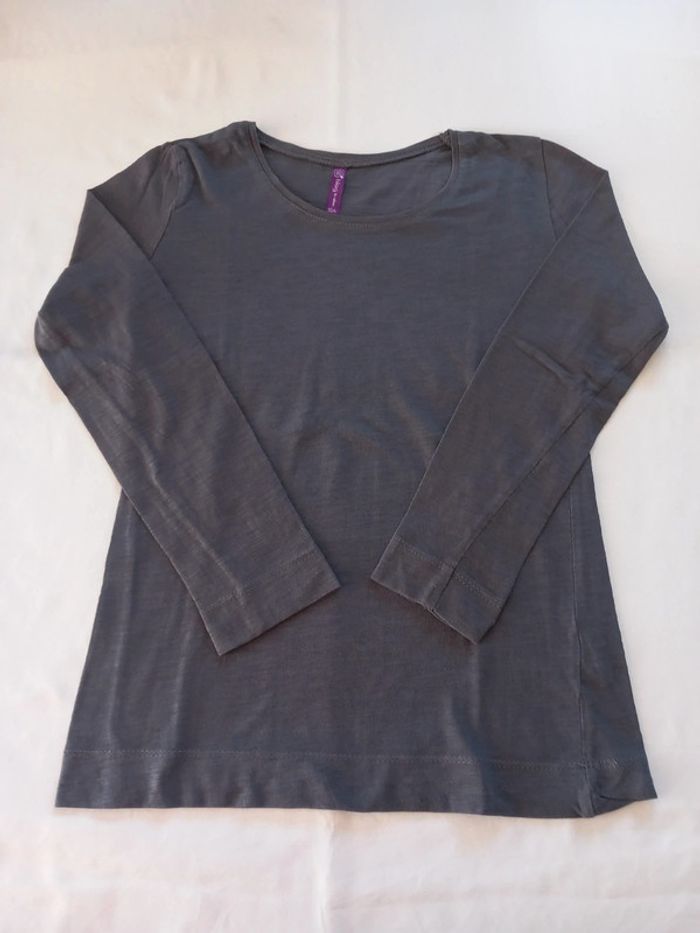Tee-shirt fille Gemo 10 ans.