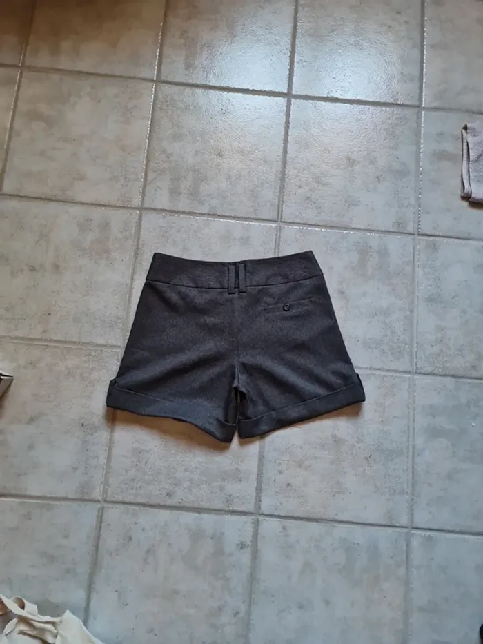 Short Mim - photo numéro 2