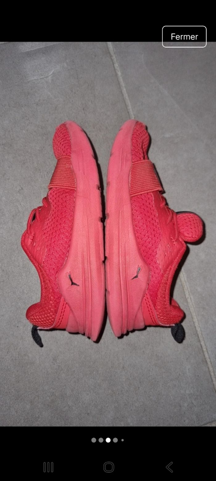 Basket puma taille 26 en bon état - photo numéro 3