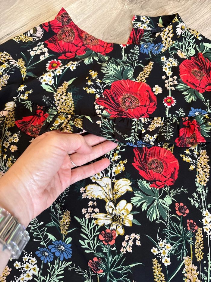 Blouse fleurie - photo numéro 2