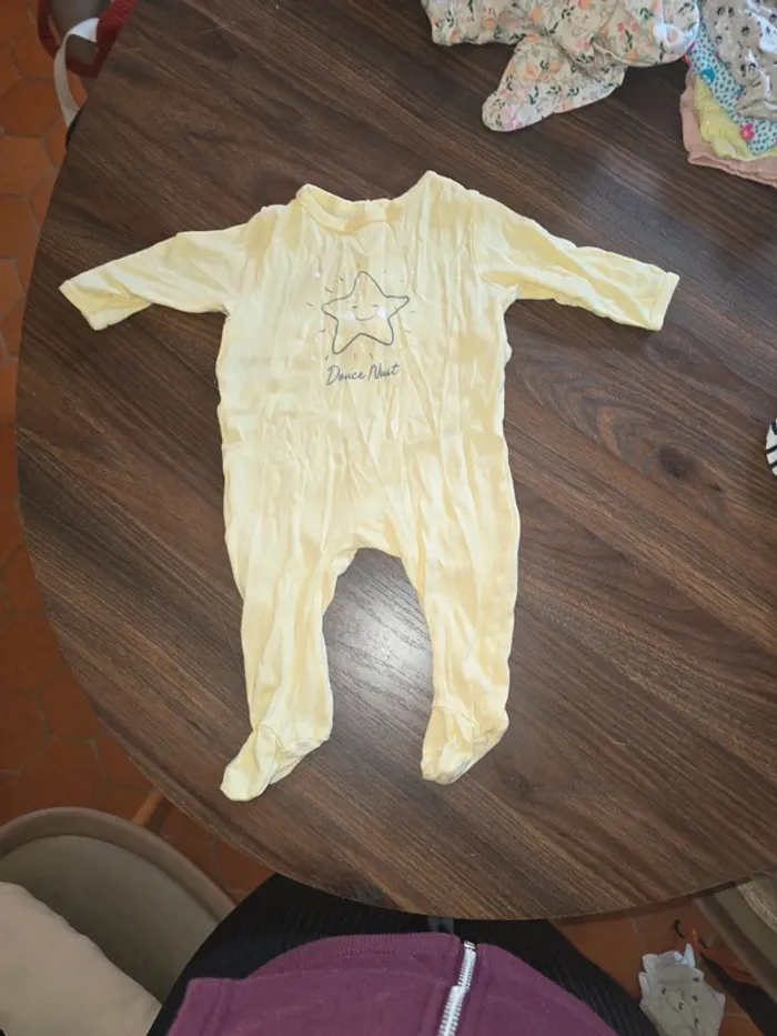 Lot de 2 pyjamas 3 mois - photo numéro 2