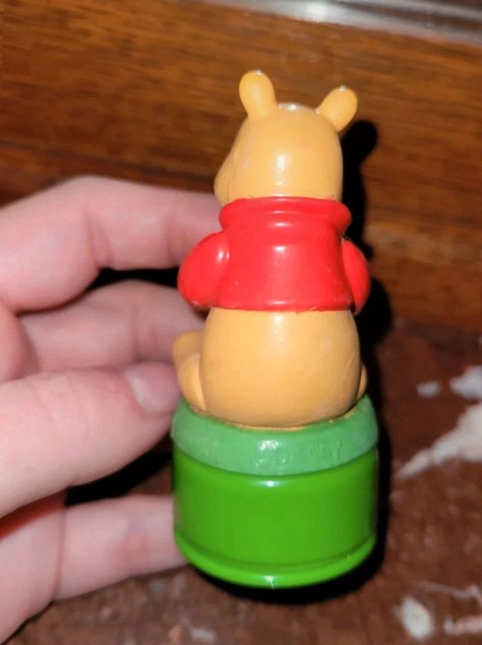 Figurine winnie  disney - photo numéro 2