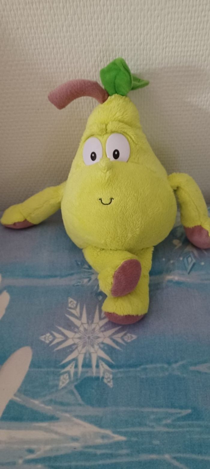 Très jolie petite peluche fruits poire 🍐 - photo numéro 2