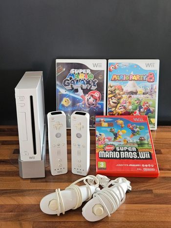 Nintendo Wii # Pack Jeux Mario pour 2 personnes #