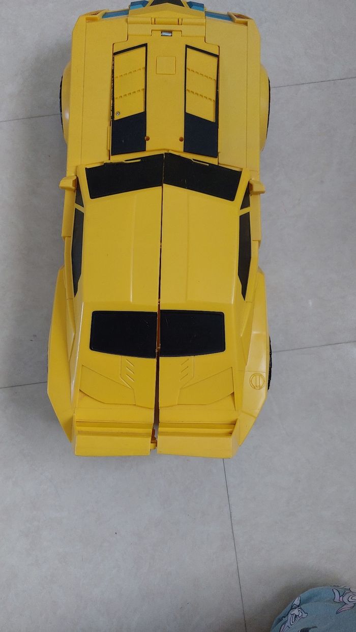 Voiture bumblebee - photo numéro 12