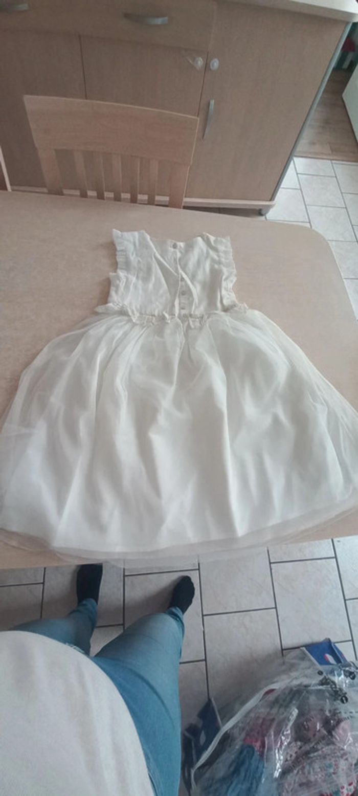 Robe de cérémonie 8ans - photo numéro 2