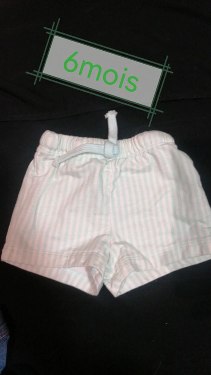 Short 6mois