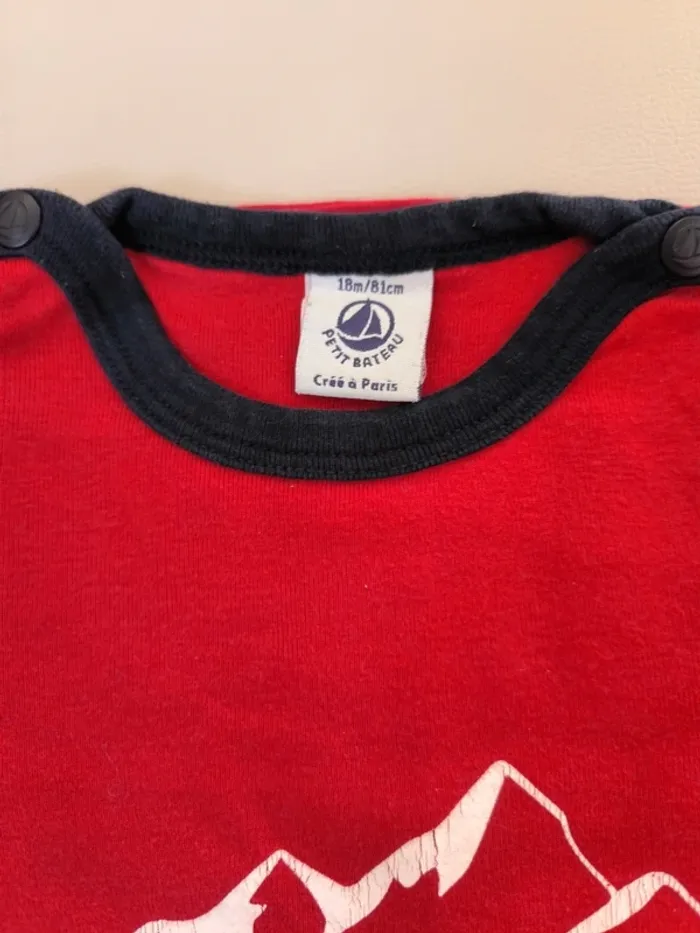 T shirt petit bateau taille 18 mois - photo numéro 2