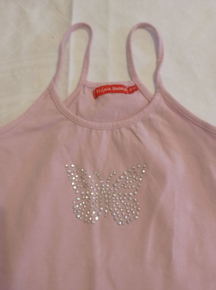 Débardeur rose avec joli papillon doré taille 10 ans voir photos - photo numéro 2