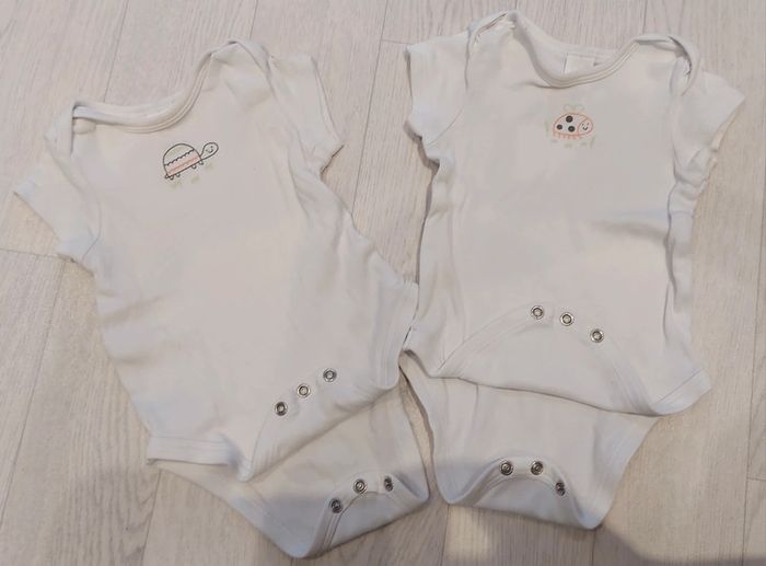Lot 5 bodie manches courtes 6m - photo numéro 5