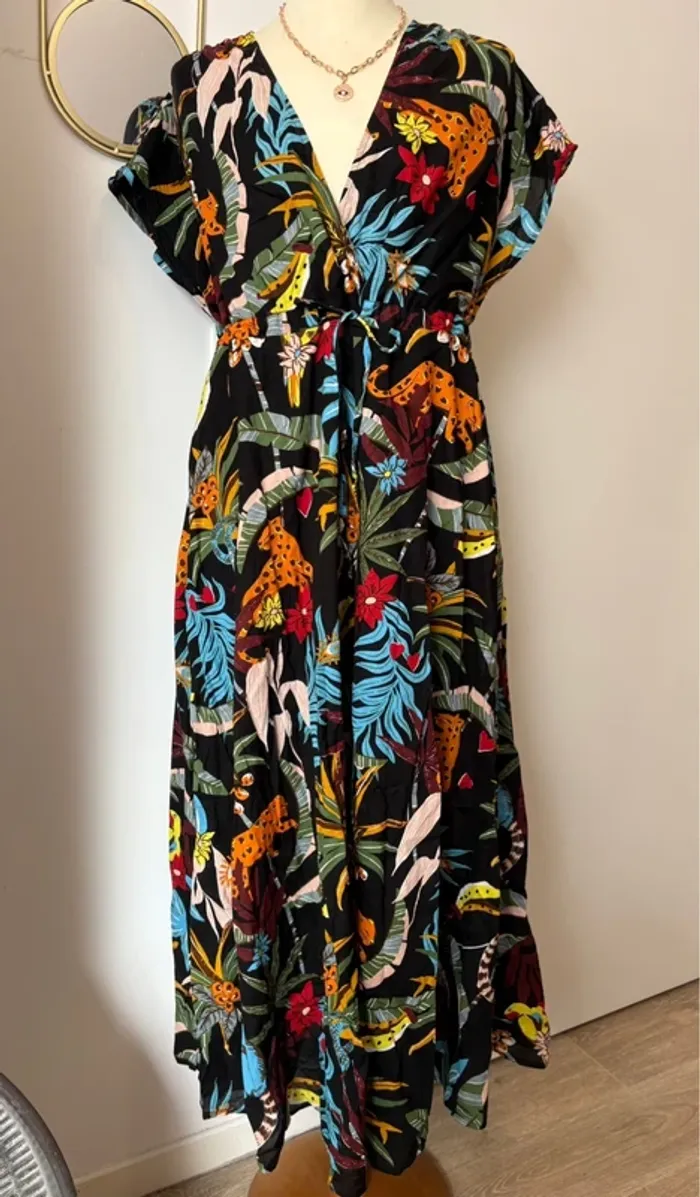 Robe maxi taille cintrée par lien imprimé oiseaux tropicaux Promod taille 42