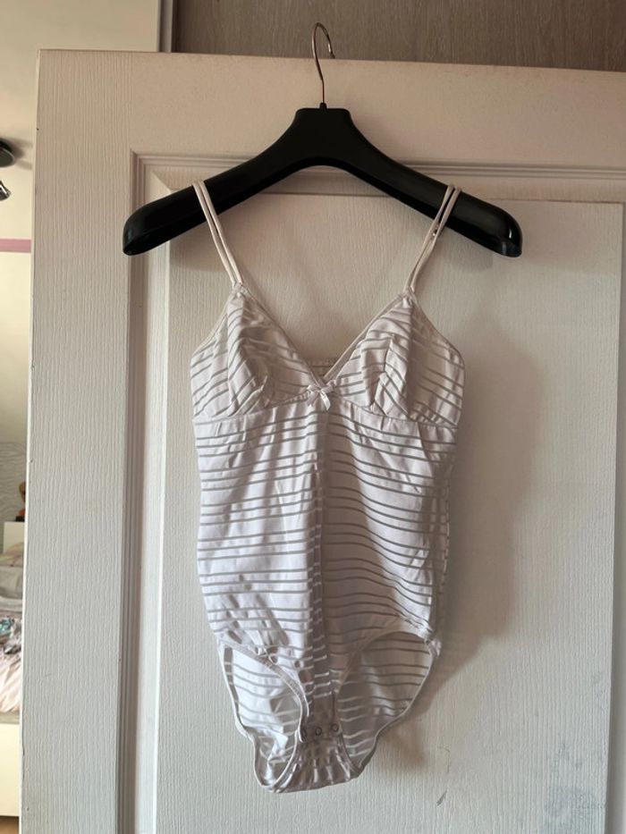 Body, blanc à rayures