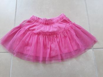 Jupe rose fuschia en tulle été fille en 5 ans TBE