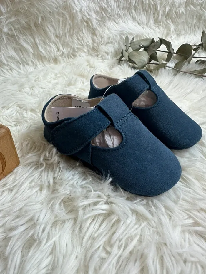 Paire de chaussures bleu Next taille 19 - photo numéro 3