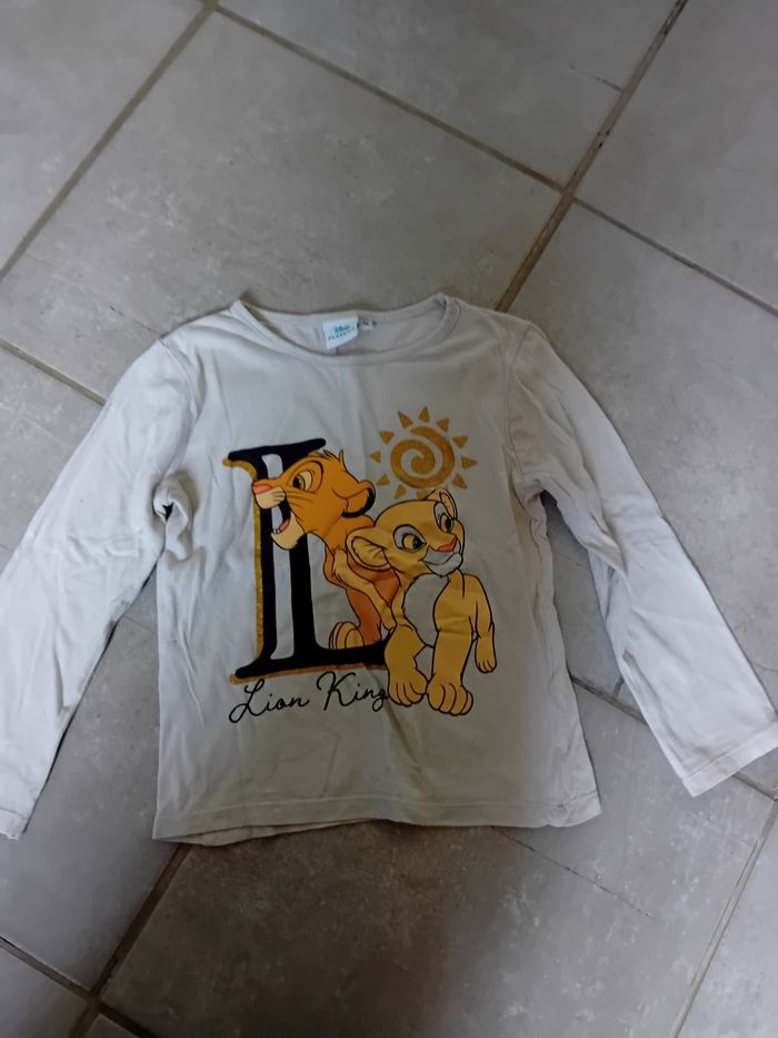 Tee shirt manche longue le roi lion