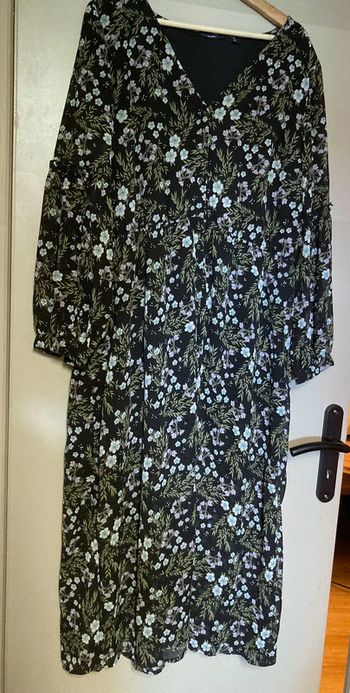 46 robe fleurie