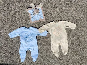 2 pyjamas velours influx 6 mois