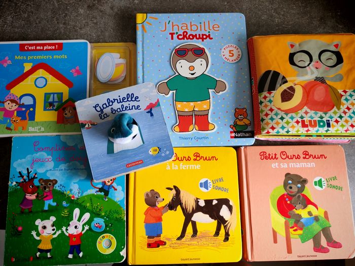 Lot de livres bebe