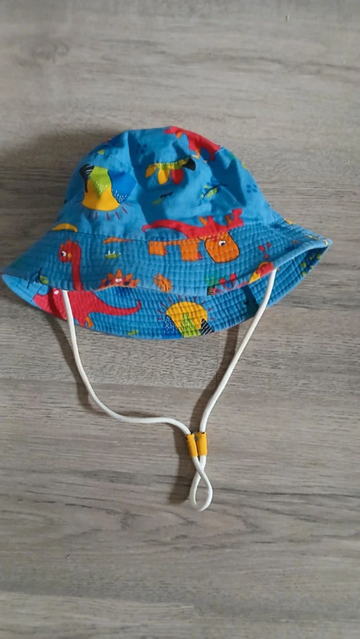 Chapeau dinosaure 50cm