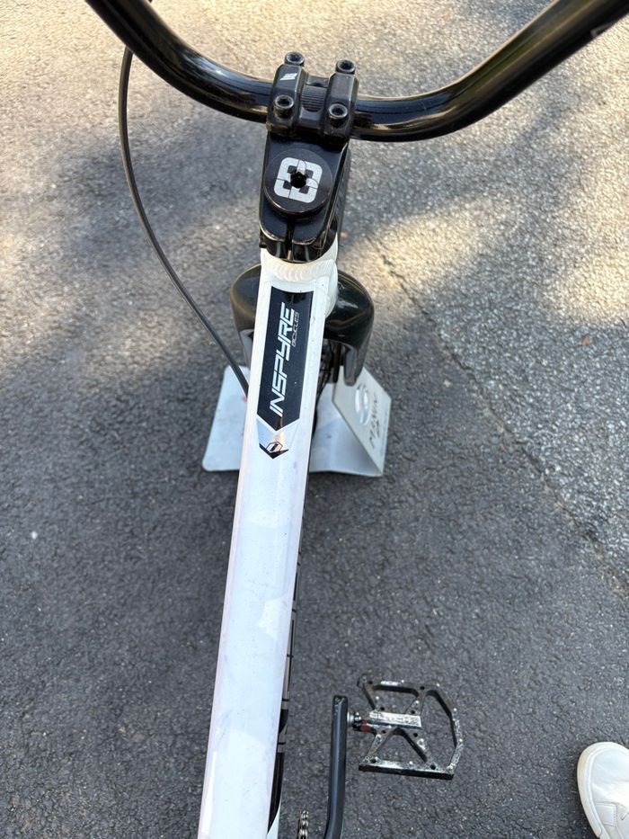 Vélo BMX INSPYRE TAILLE PRO - photo numéro 3