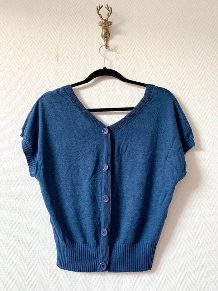 Joli petit pull tout doux avec très belle coupe vintage - photo numéro 3