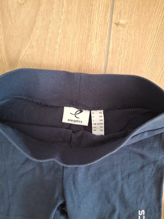 Legging de sport 6 ans très bon état - photo numéro 3