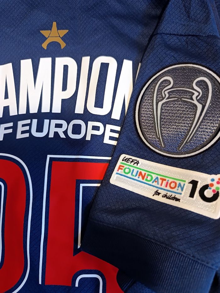 Maillot Psg Etoile enfant ( Collector Champions 2025 ) taille 12 ans + patchs - photo numéro 6