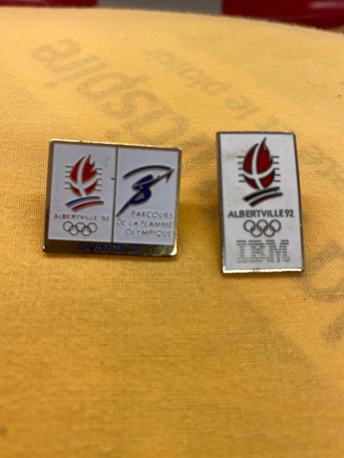 Lot de pin’s Albertville vintage collection