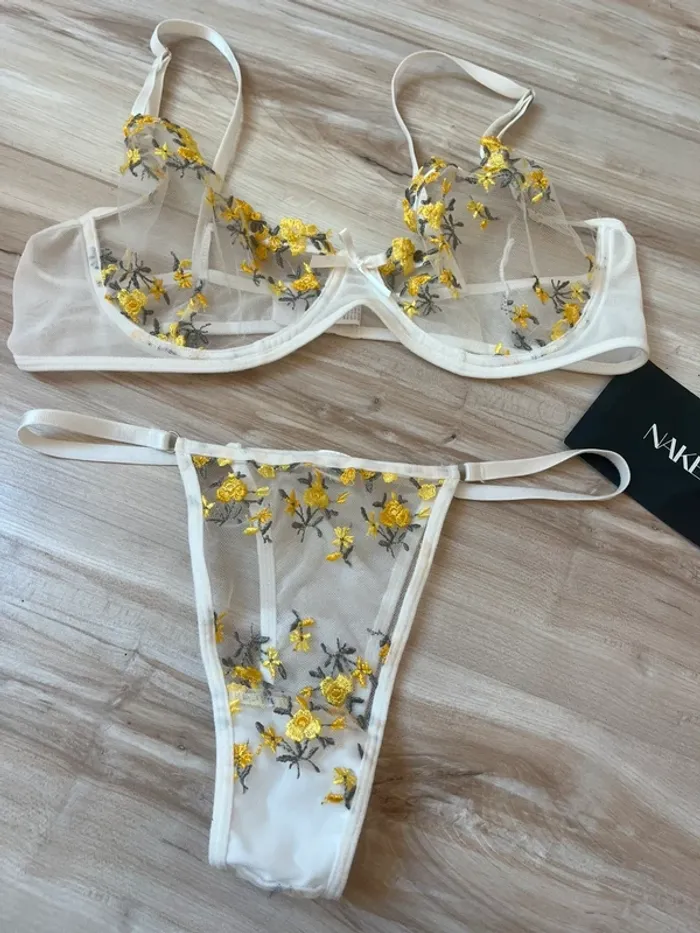 ensemble de lingerie naked fleurs jaune et blanc - photo numéro 5