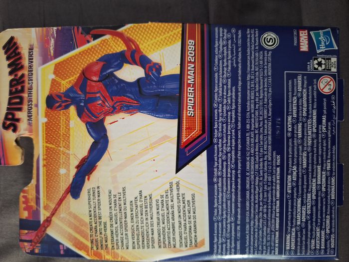 Spider-Man Marvel Across The Spider-Verse, Spider-man 2099 - photo numéro 5