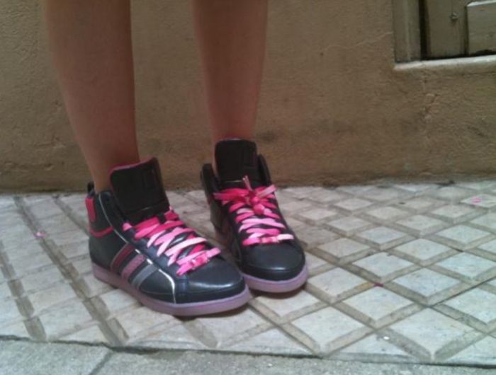 Baskets Adidas Neuf - photo numéro 3