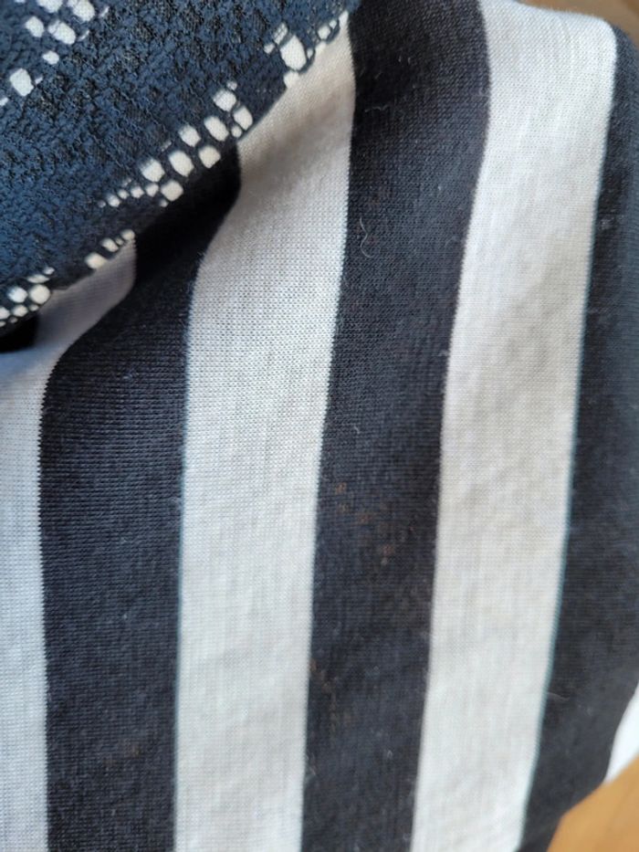Superbe robe dentelle noire et blanche, Esprit taille M (38/40) - photo numéro 5