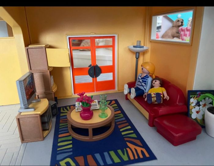 Maison complete avec personnages playmobil - photo numéro 5