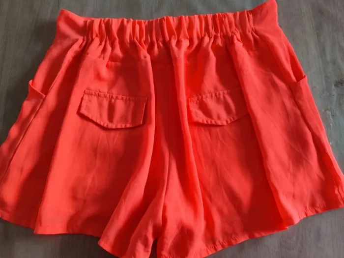 Short d'été 42 flashy coloré - photo numéro 3