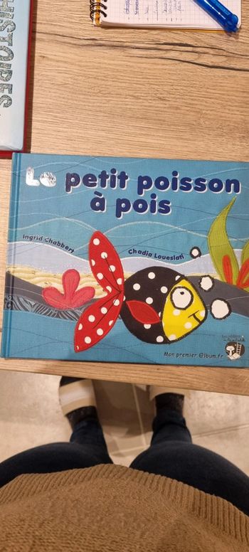 Livre Le petit poisson à pois