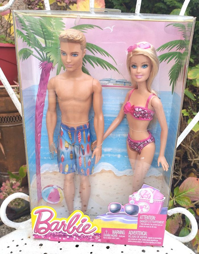 Couple poupées Barbie et Ken Plage – collection année 2013 – Neuf en boîte