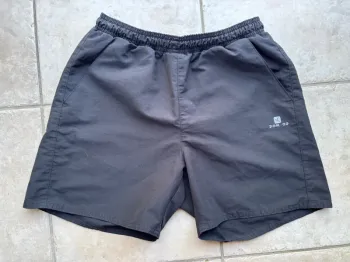 Short noir Domyos taille M