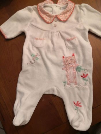 Pyjamas 1 mois