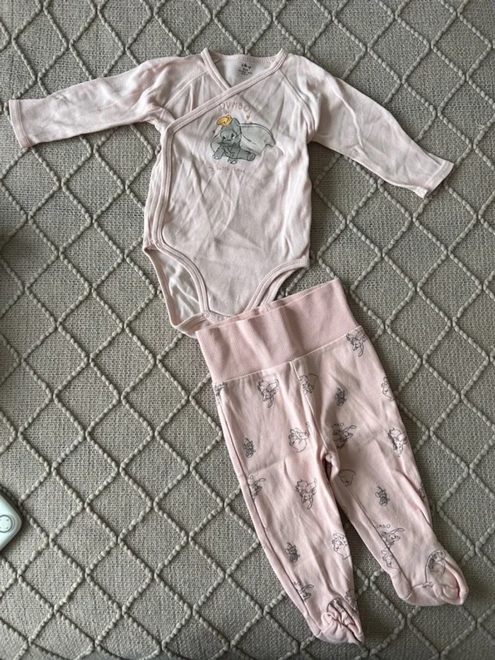 Ensemble pyjama + body Dumbo 9 mois