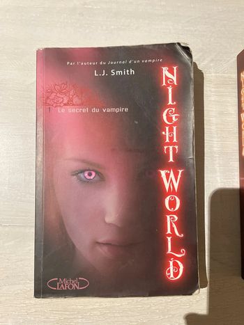 Livres « Night World » de L.J. Smith Tomes 1,2 et 3